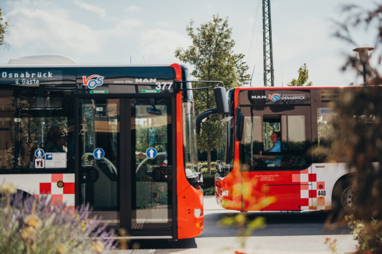 (Symbolbild) Bus / Foto: VOS / Tobias Schwertmann in Landkreis Osnabrück (Region)