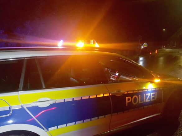 Trunkenheitsfahrt - Auto prallt in Melle gegen Mauer