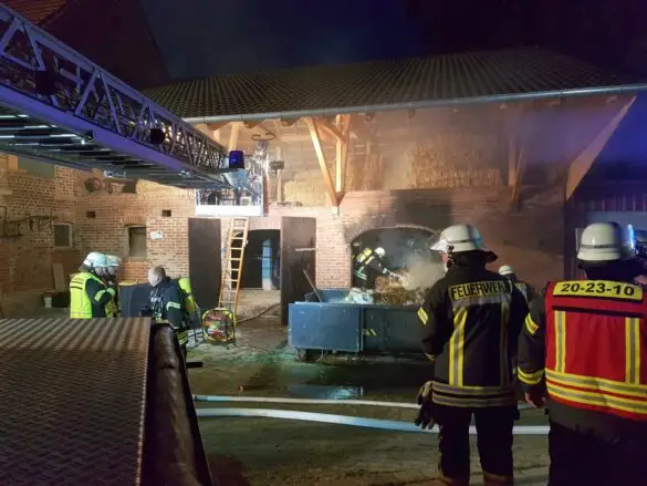 Feuer in Stallgebäude in Melle [UPDATE]