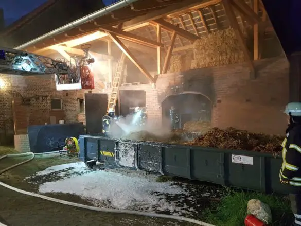 Feuer in Stallgebäude in Melle [UPDATE]