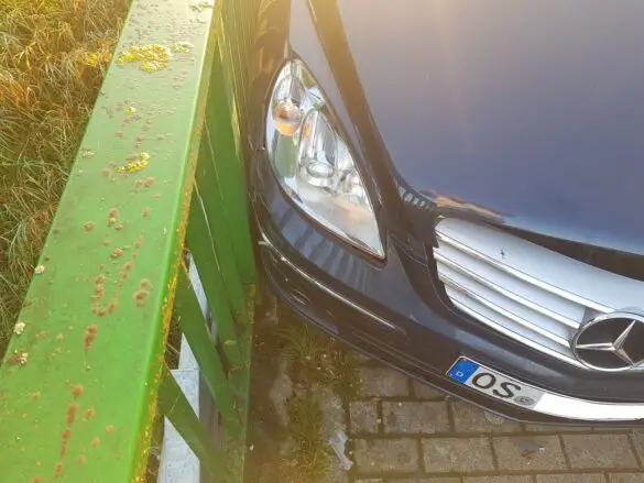 2021-09-28_Unfall-PKW-gegen-PKW_Bramsche-Landkreis-Osnabrueck-002 PKW krachen in Bramsche bei Osnabrück gegeneinander