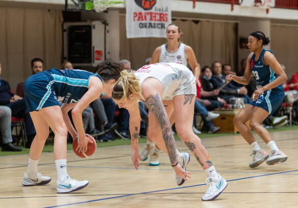 Panthers gewinnen gegen Freiburg nach furioser Aufholjagd