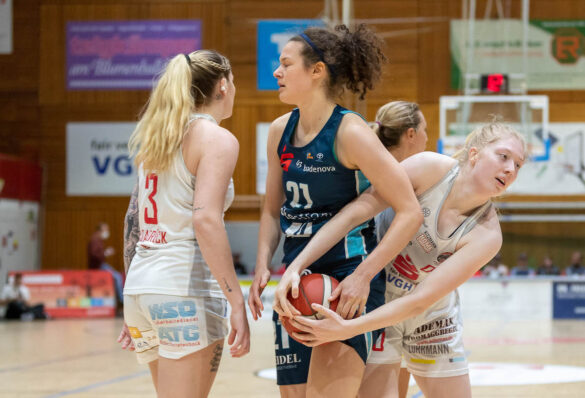 Panthers gewinnen gegen Freiburg nach furioser Aufholjagd