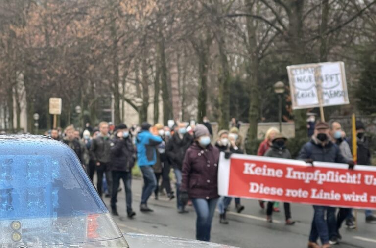 Corona-Demo am 18.12.2021 in Osnabrück