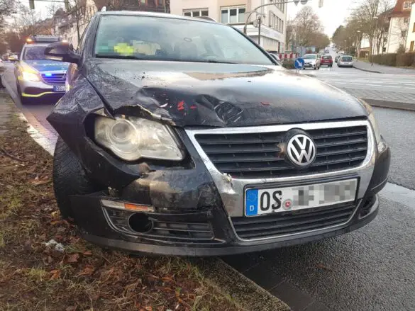 Sutthauser Straße nach PKW-Zusammenstoß voll gesperrt