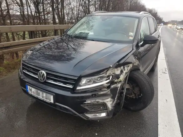 Unfall mit Fahrerflucht auf der Autobahn A30 Unfall mit Fahrerflucht auf der Autobahn A30