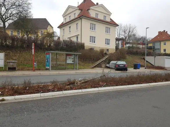Autofahrer bei Unfall in Osnabrück lebensgefährlich verletzt