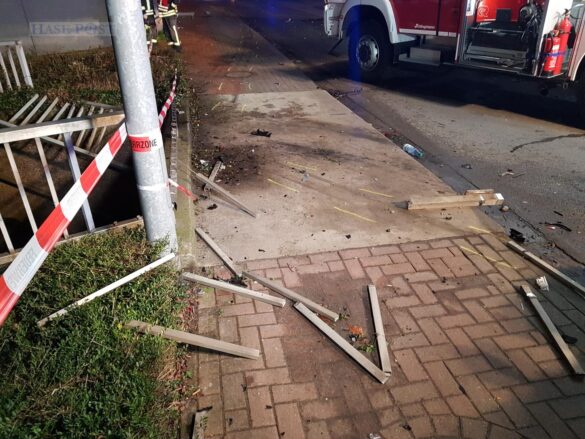 PKW-Kollision in Georgsmarienhütte, ein Fahrer eingeklemmt