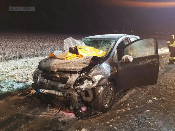 Autofahrer bei Zusammenstoß in Dissen eingeklemmt