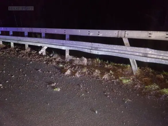 PKW kracht auf der Autobahn A30 in ein anderes Auto