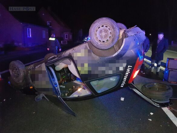 Auto überschlägt sich auf Bundesstraße am Harderberg