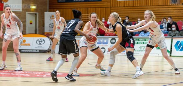 Die GiroLive-Panthers gewannen gegen den BC Pharmaserv Marburg. / Foto: Dieter Reinhard