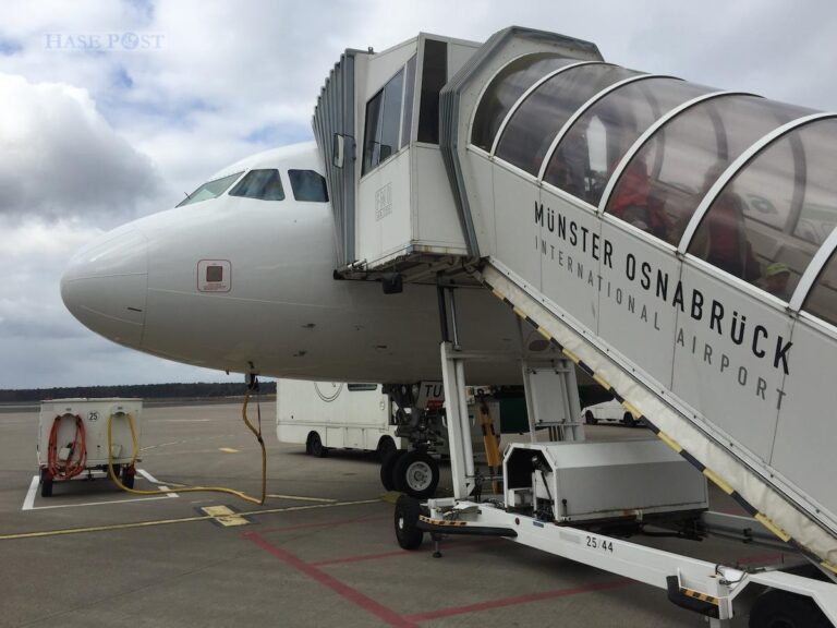 Gangway am Flughafen FMO, Greven