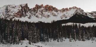 Berge im Schnee