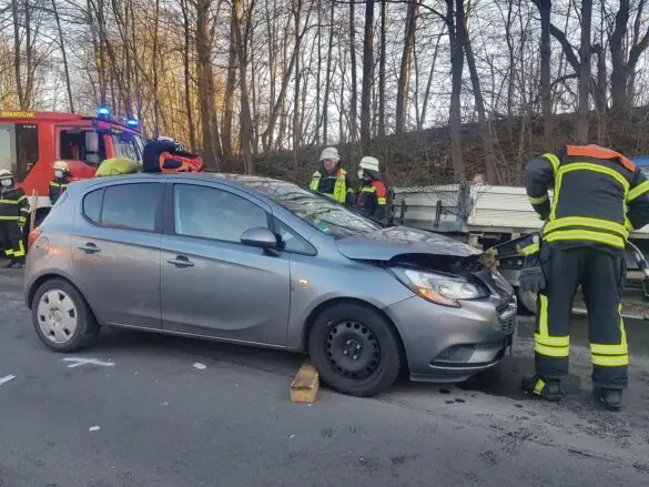 Vier Verletzte nach Kollision zweier Fahrzeuge in Bramsche