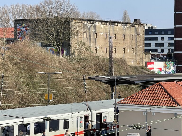 Hochbunker am Osnabrücker Hauptbahnhof