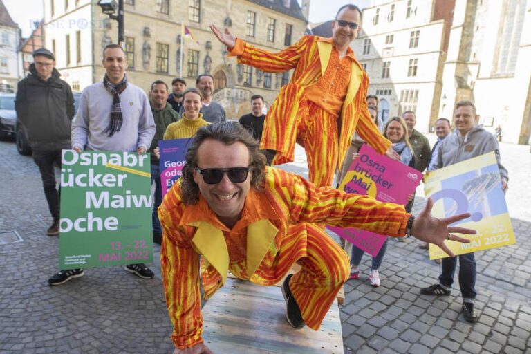 Das Orga-Team der Osnabrücker Maiwoche freut sich auf 10 Tage Live-Musik mit über 100 Bands auf fünf Bühnen. © Marketing Osnabrück GmbH / Swantje Hehmann