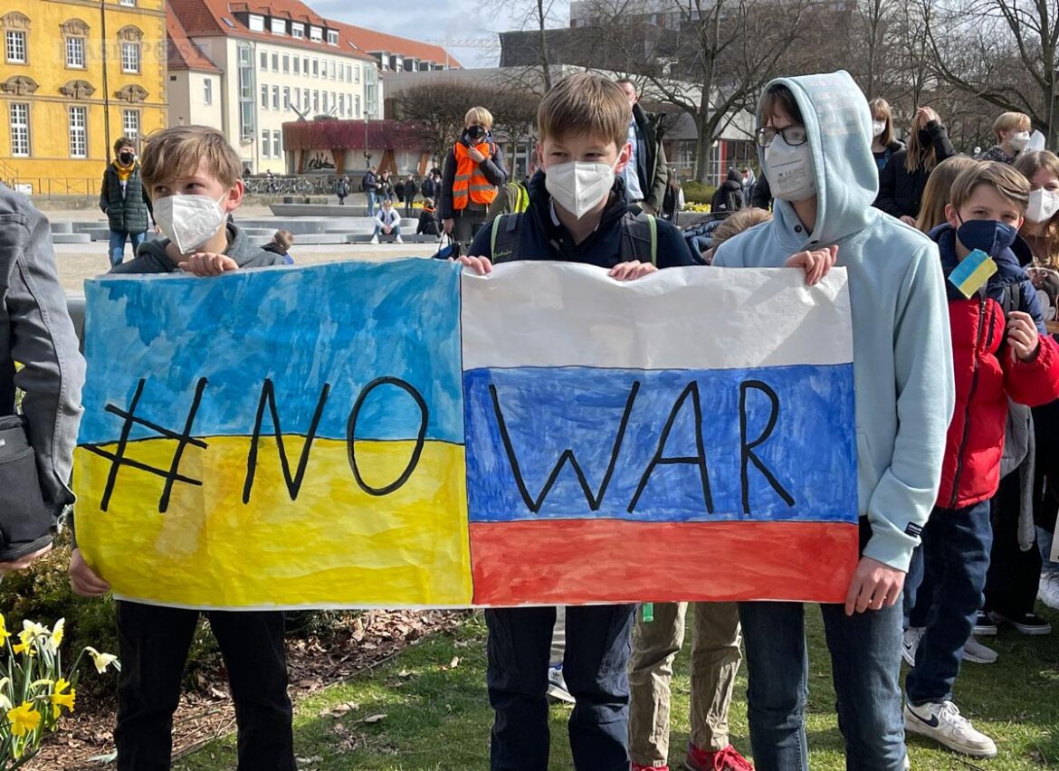 Schülerdemo gegen Putins Krieg, Osnabrück 30.03.2022