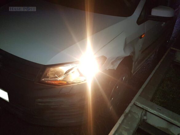 Unfall mit mehreren Fahrzeugen auf der Autobahn A30