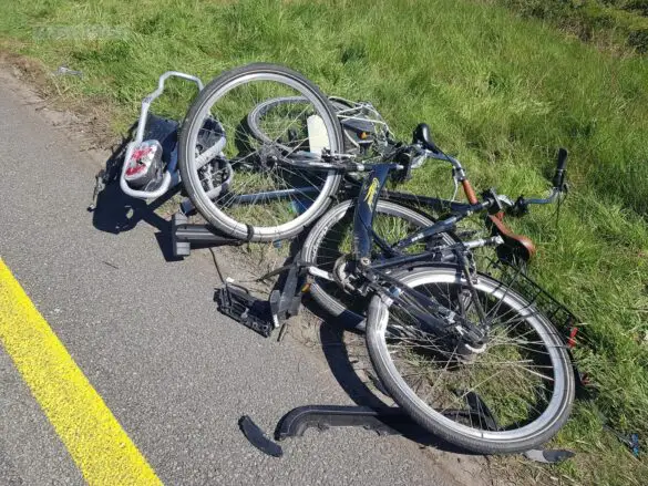 Vollsperrung auf A1: Unfall mit mehreren Autos und LKW
