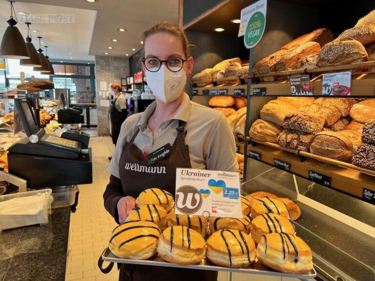 Bei der Bäckerei Wellmann gingen viele „Ukrainer“ mit einer blau-gelben Glasur über die Ladentheke. / Foto: Bäckerei Wellmann