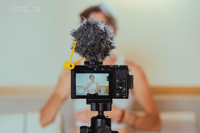 Influencer vor der Kamera
