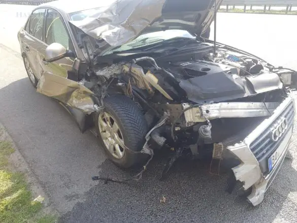 Leichtverletzte nach Auffahrunfall auf der Autobahn A1