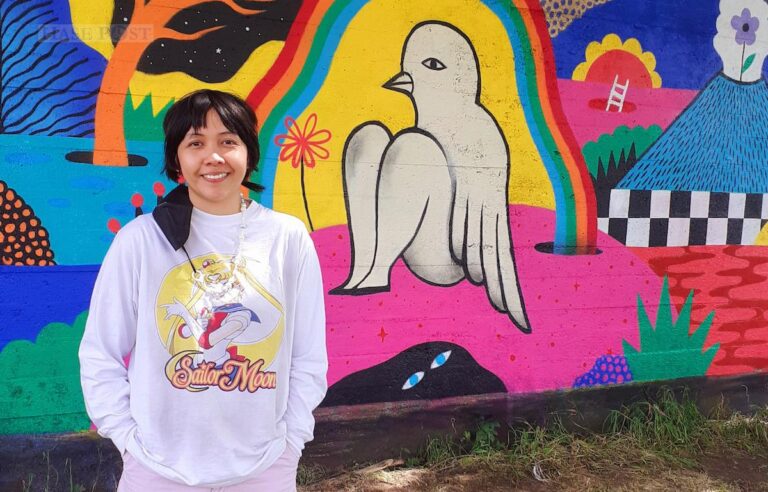 Die indonesische Künstlerin Marishka Soekarne alias Drawmama hat für das famOS Festival für urbane Kunst ihre Vision von Frieden an der Außenfassade des Hochbunkers am Osnabrücker Hauptbahnhof künstlerisch umgesetzt. / Foto: famOS