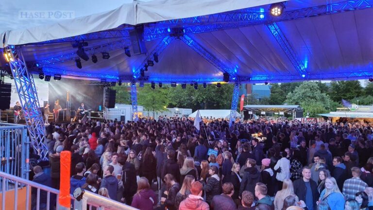 Großer Andrang beim Terrassenfest 2022 / Foto: Groenewold