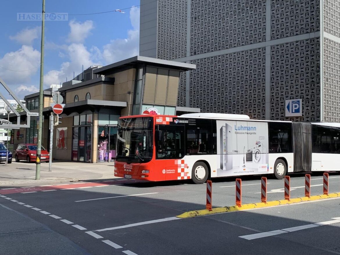 (Symbolbild) Bus am Neumarkt