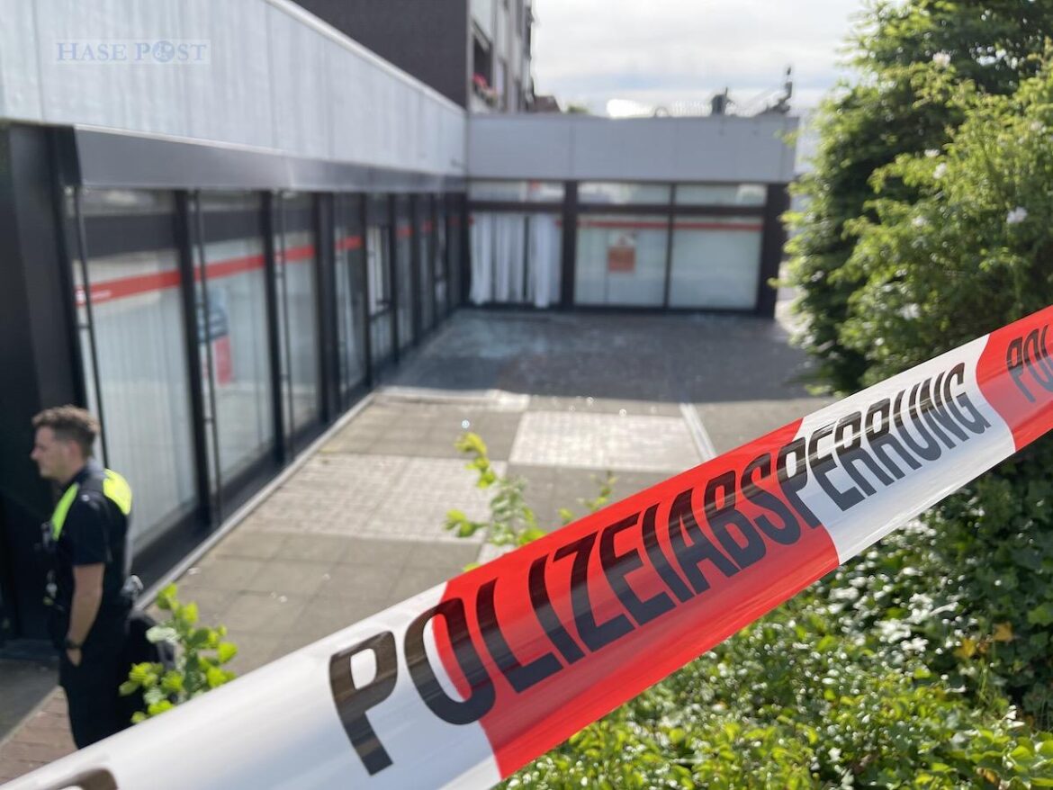 Die Polizei hat den gesprengten Bereich abgesperrt. / Foto: Pohlmann