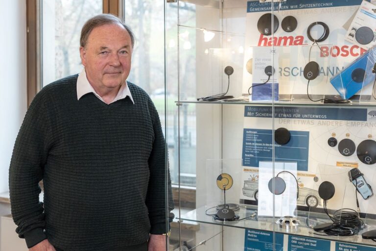 Dr. Lutz Rothe, Wissenschaftsunternehmer, Produktentwickler und CEO von Viraprevent