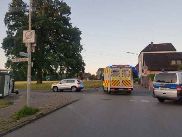 Kreuzungsunfall: Fahrrad von PKW erfasst