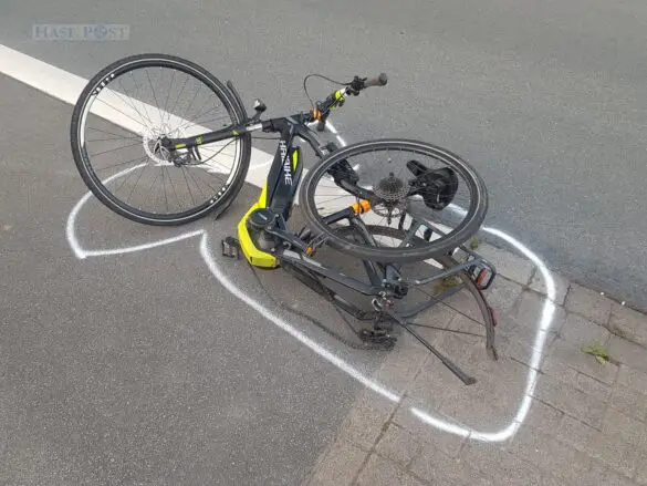 Kreuzungsunfall: Fahrrad von PKW erfasst