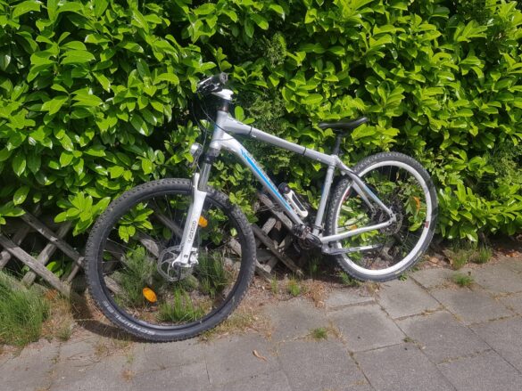 Radfahrer in Voxtrup bei Vorfahrtsverletzung von Auto erfasst