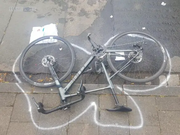 Schwer verletzt: Transporter erfasst Radfahrerin an Kreuzung in Sutthausen