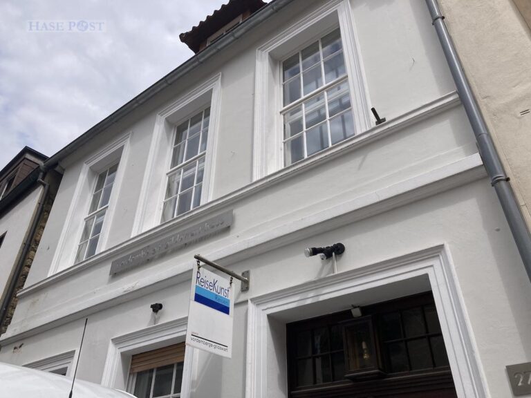 Noch wird umgebaut: Schon bald möchte die Sievert Stiftung für Wissenschaft und Kultur in die Hausnummer 27 ziehen. / Foto: Schulte