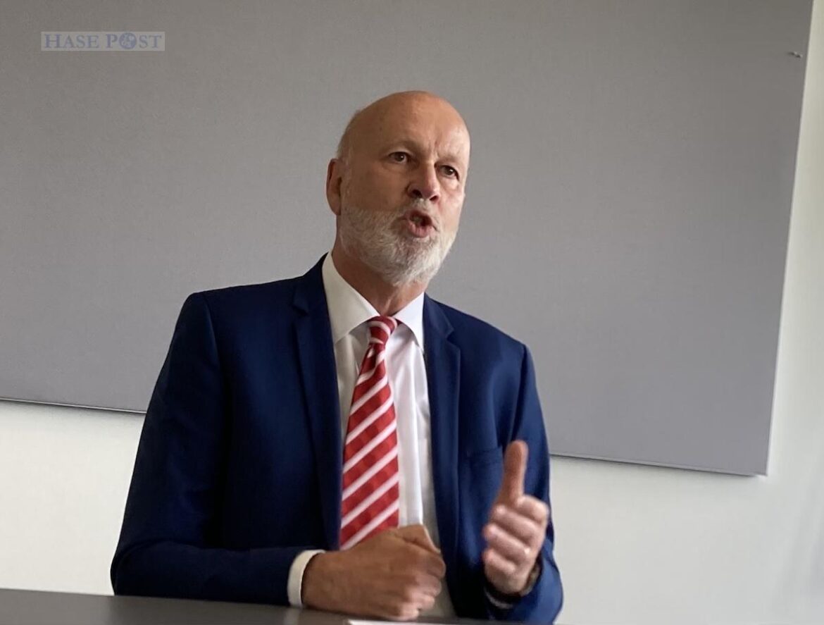 Mobilitätsvorstand Dr. Stephan Rolfes entschuldigt sich ausdrücklich für seine Entscheidung. / Foto: Schulte