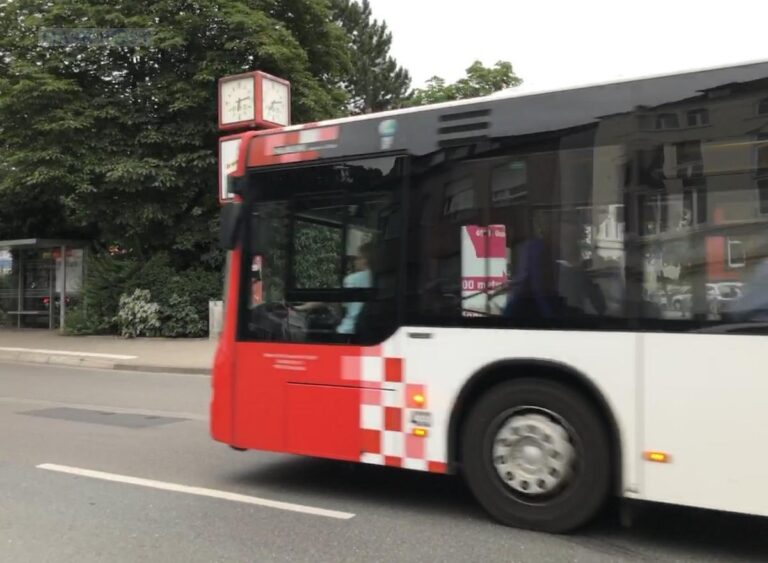 Symbolbild: Bus in Landkreis Osnabrück (Region)
