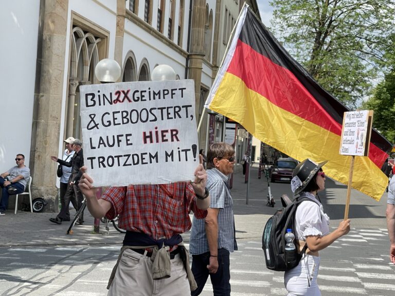 „Brauner Aufmarsch“ parallel zum Fairytale Festival am Samstag? Polizei hat „keine größeren Bedenken“