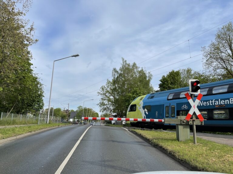 Bahnübergang Atterstraße in Eversburg / Foto: Pohlmann