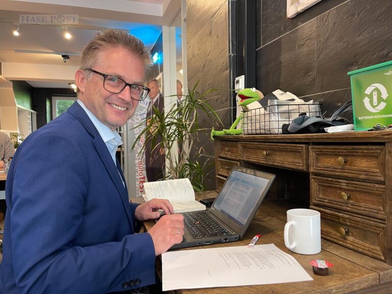 Praktikant Frank Henning schreibt seinen ersten Text für die Hasepost