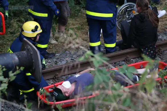 Feuerwehr und THW üben Zugunfall mit 40 Fahrgästen in Ankum