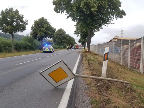 Auto landet kopfüber in Graben – zwei Menschen in Bad Essen verletzt Auto landet kopfüber in Graben – zwei Menschen in Bad Essen verletzt