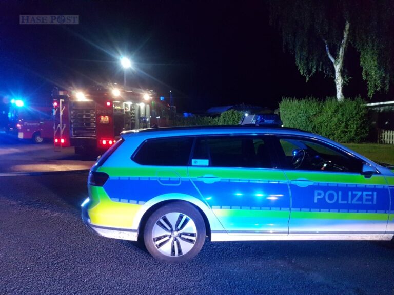 Polizeieinsatz in Melle nach Wohnwagenbrand / Foto: Westermann