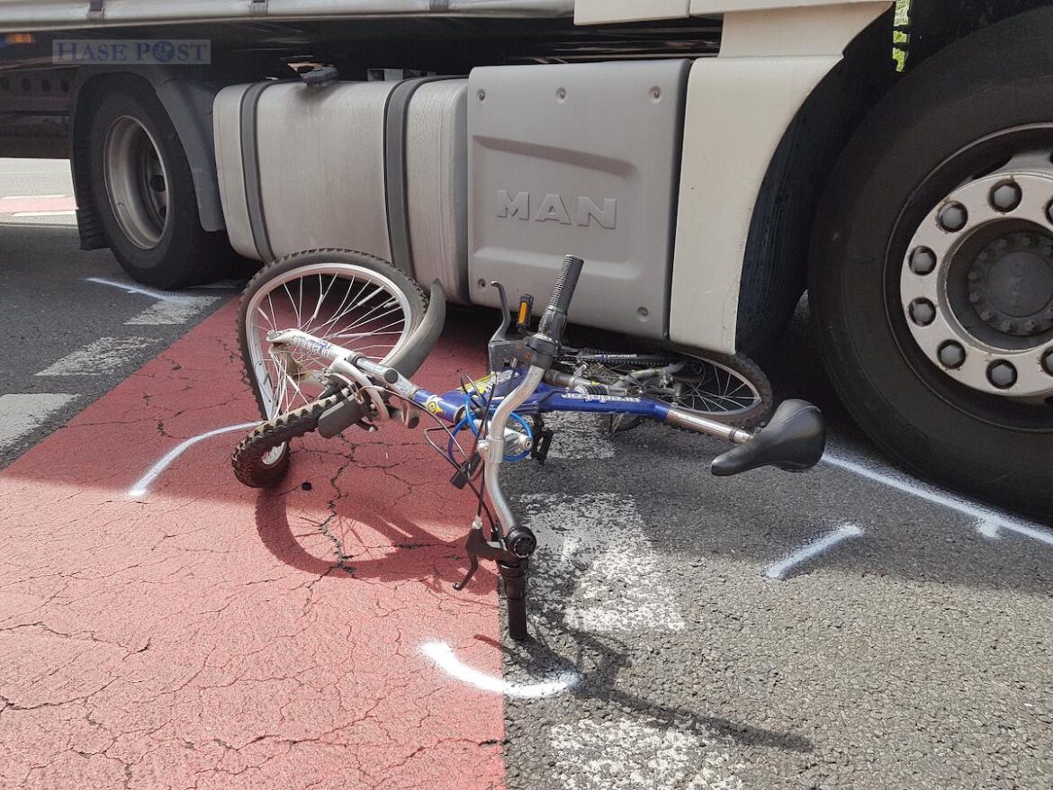 LKW erfasst Rad am Rosenplatz / Foto: Westermann