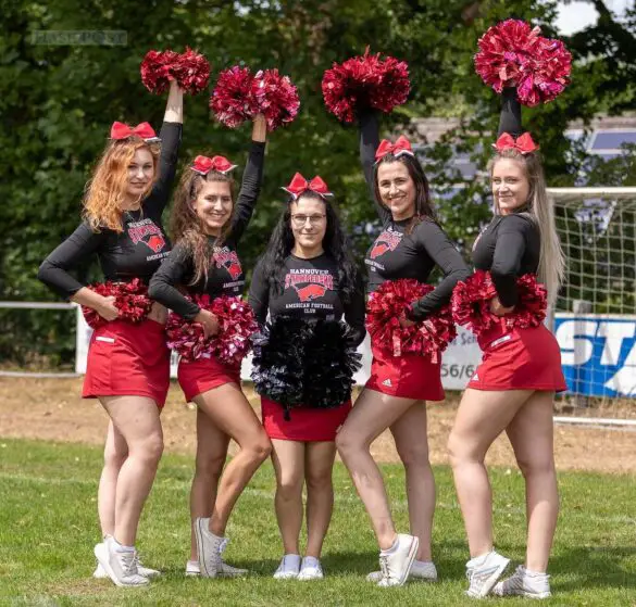 Die Osnabrück Tigers schlagen die Hannover Stampeders mit 49:7 / Foto: Dieter Reinhard