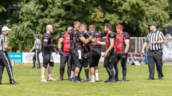 Die Osnabrück Tigers schlagen die Hannover Stampeders mit 49:7 / Foto: Dieter Reinhard