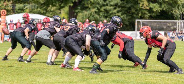 Die Osnabrück Tigers schlagen die Hannover Stampeders mit 49:7 / Foto: Dieter Reinhard