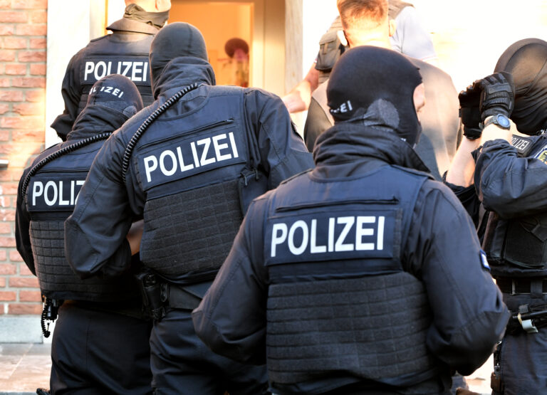 Spezialkräfte der Polizei in Lotte